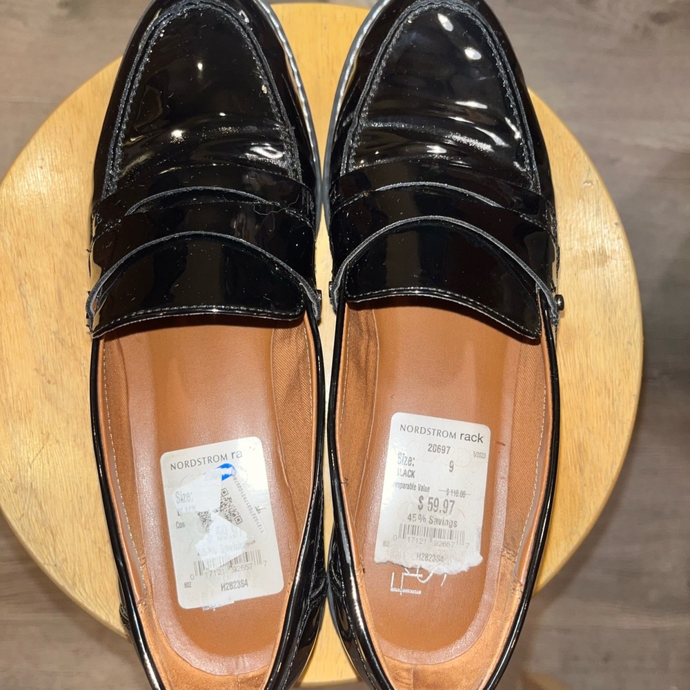 Nordstrom rack, Franco Sarto patent leather Loafers size 9 womens - Picture 3 of 5
